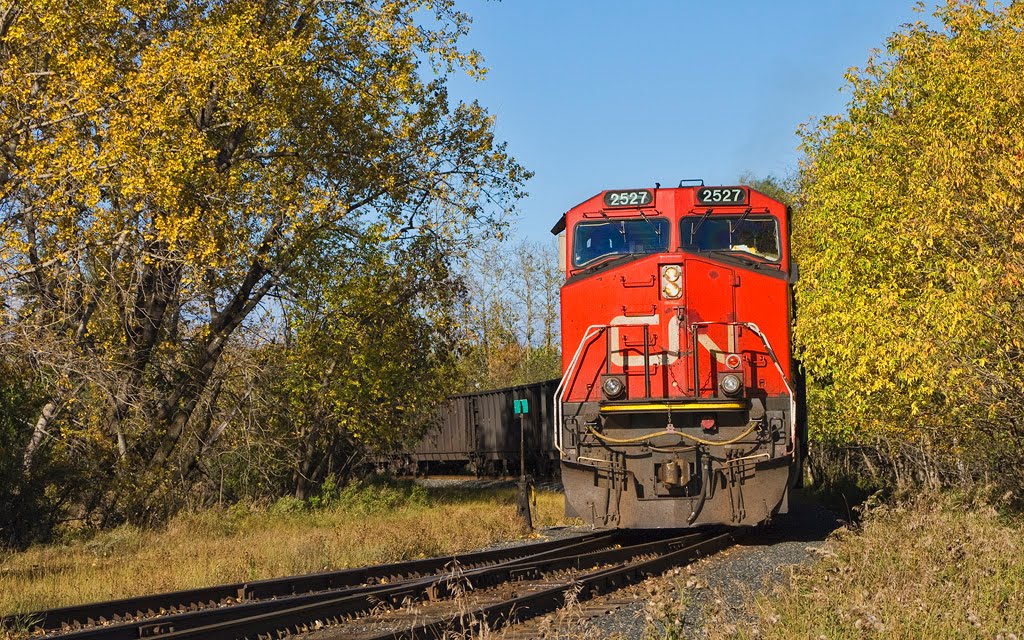 Coal train leaving McKellar island.