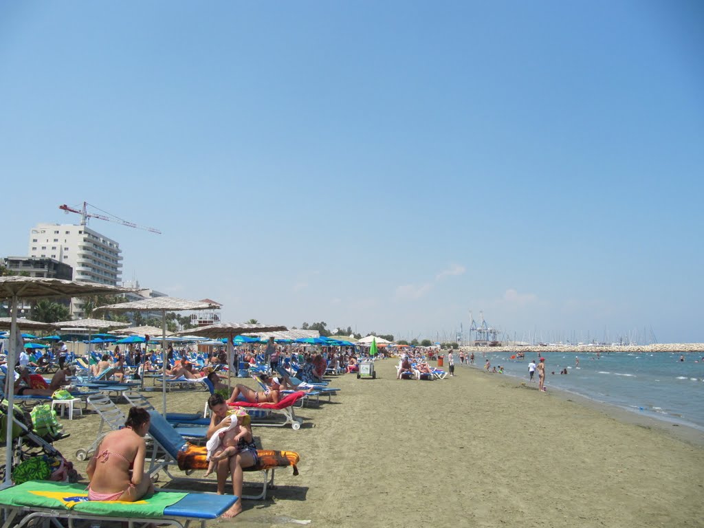 Larnaka Beach
