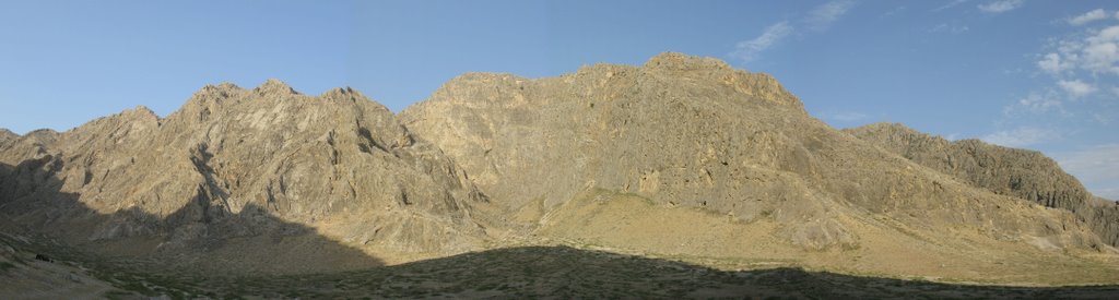 Aravan, Chileston cave mountain (panorama)