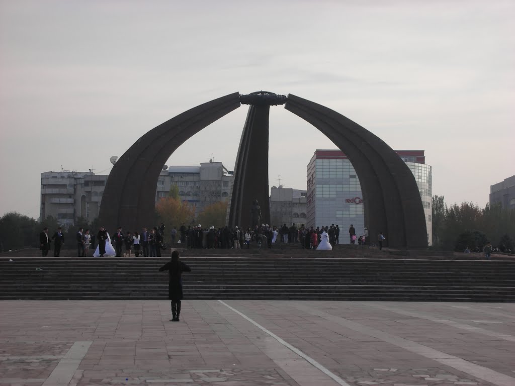 Kyrgyzstan - Bishkek - a wedding happy day - Nov 11