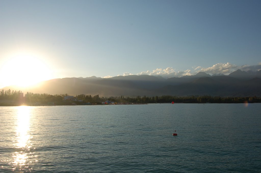 Ysyk-Köl sunset