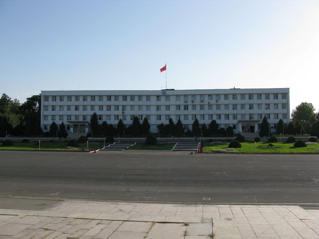 Osh, city administration