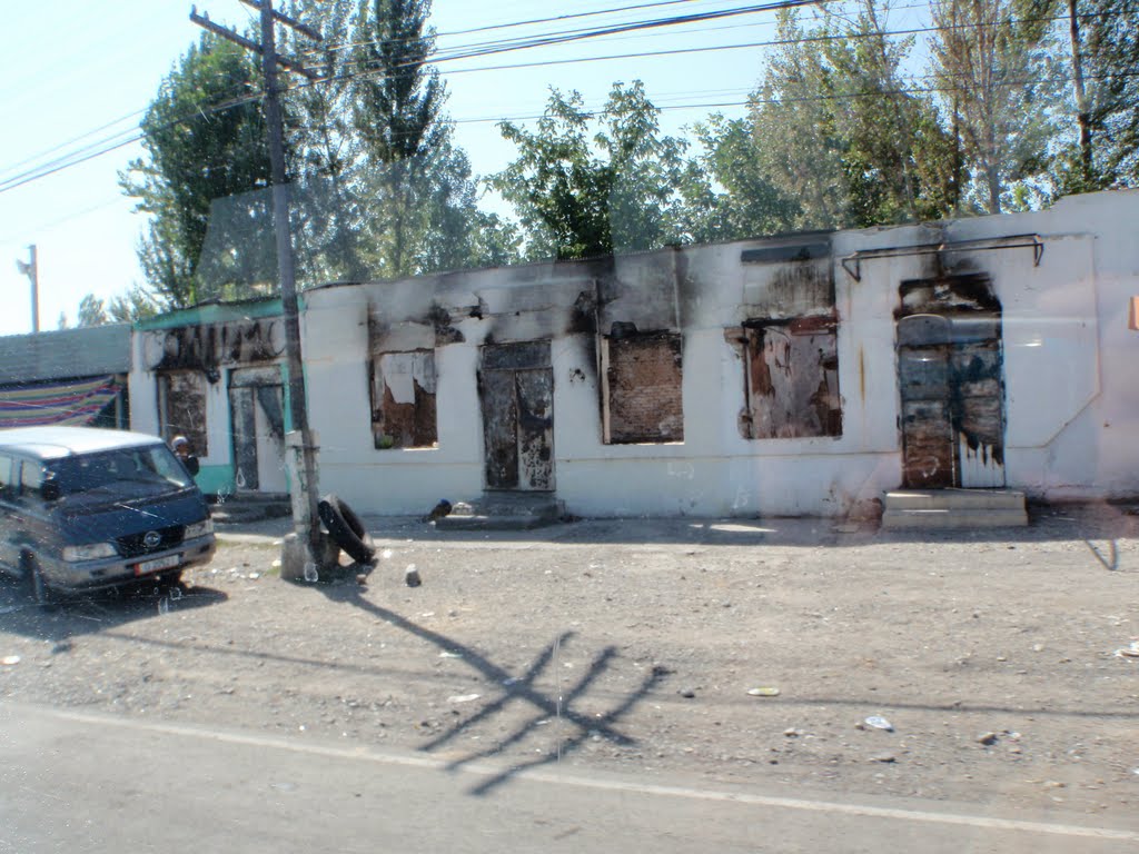 Destruction in Osh 2010