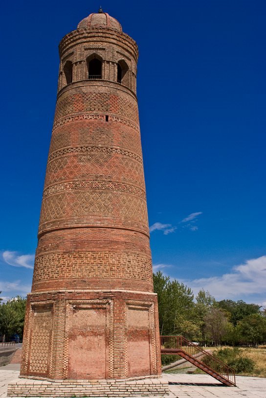 Узгенский минарет