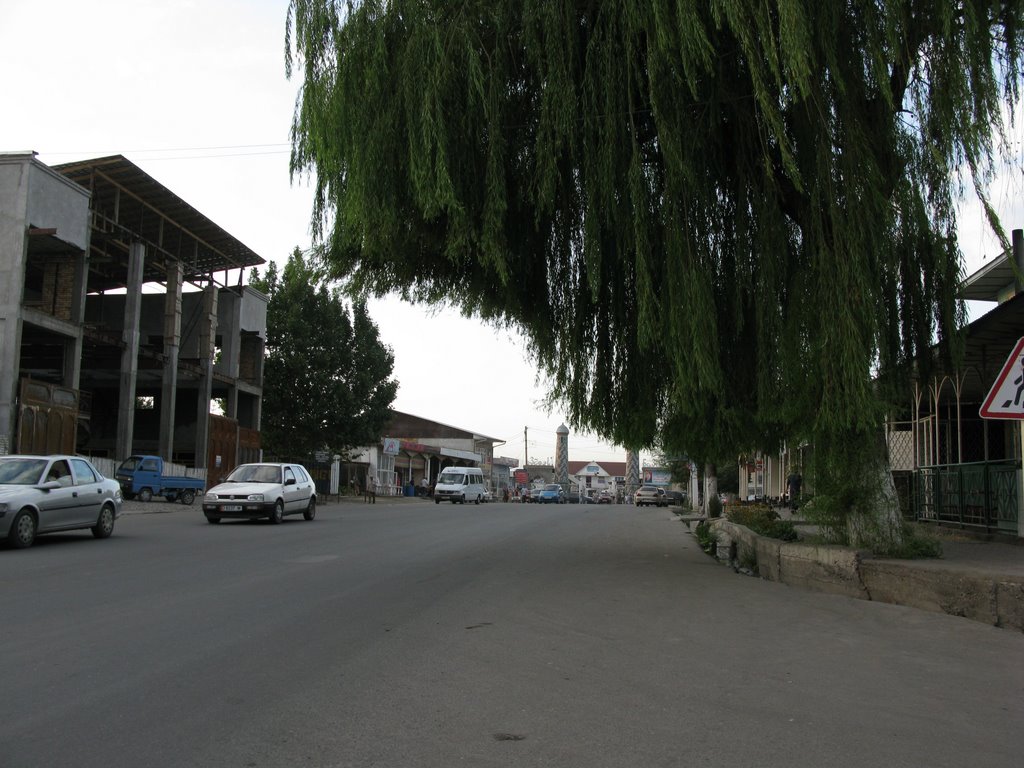 Uzgen, street