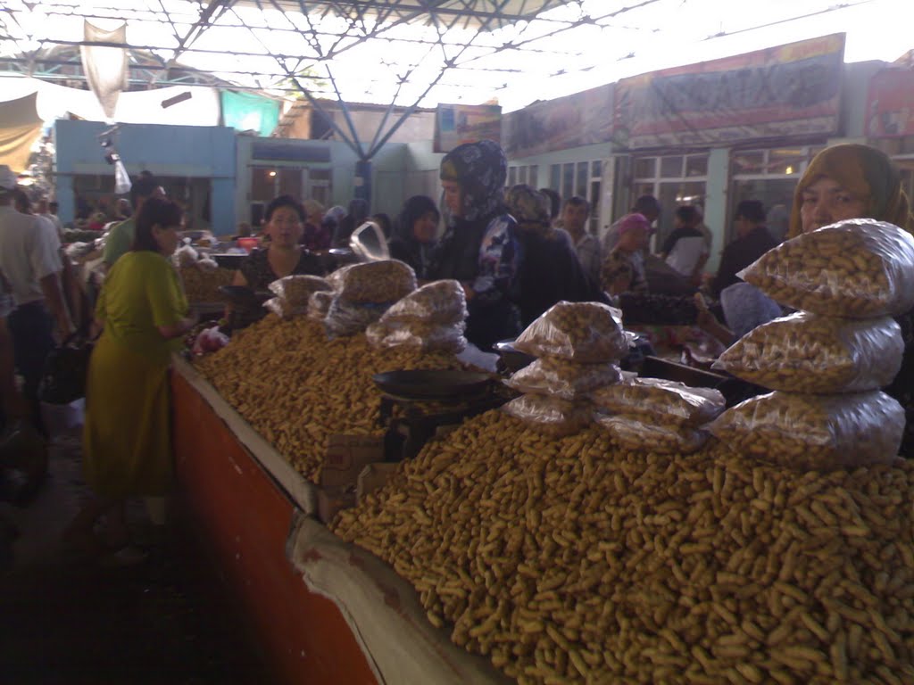 Ozgon bazar