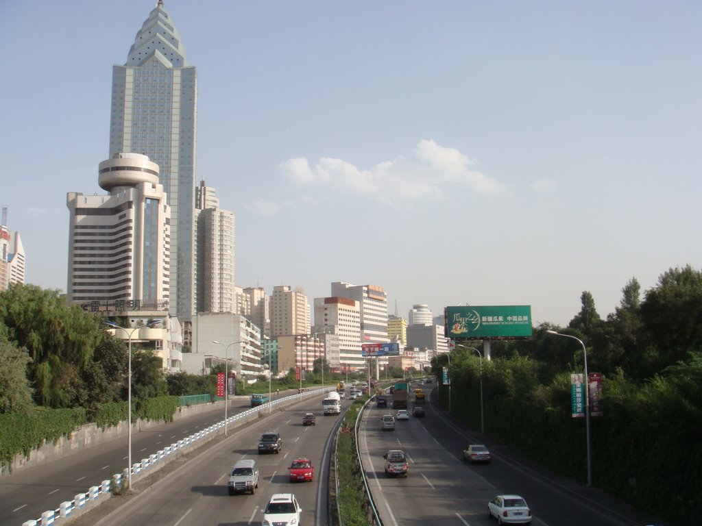 乌鲁木齐.河滩南路 China Xinjiang Urumqi Welcome you to tour the, Китай Синьцзяна Урумчи приветствовать Вас на экскурсию, الصين ترحب زيارتك لاورومتشى فى شينجيانغ, 中国新疆のウルムチへの訪問を歓迎する, 中国新疆乌鲁木齐欢迎您来观光旅游