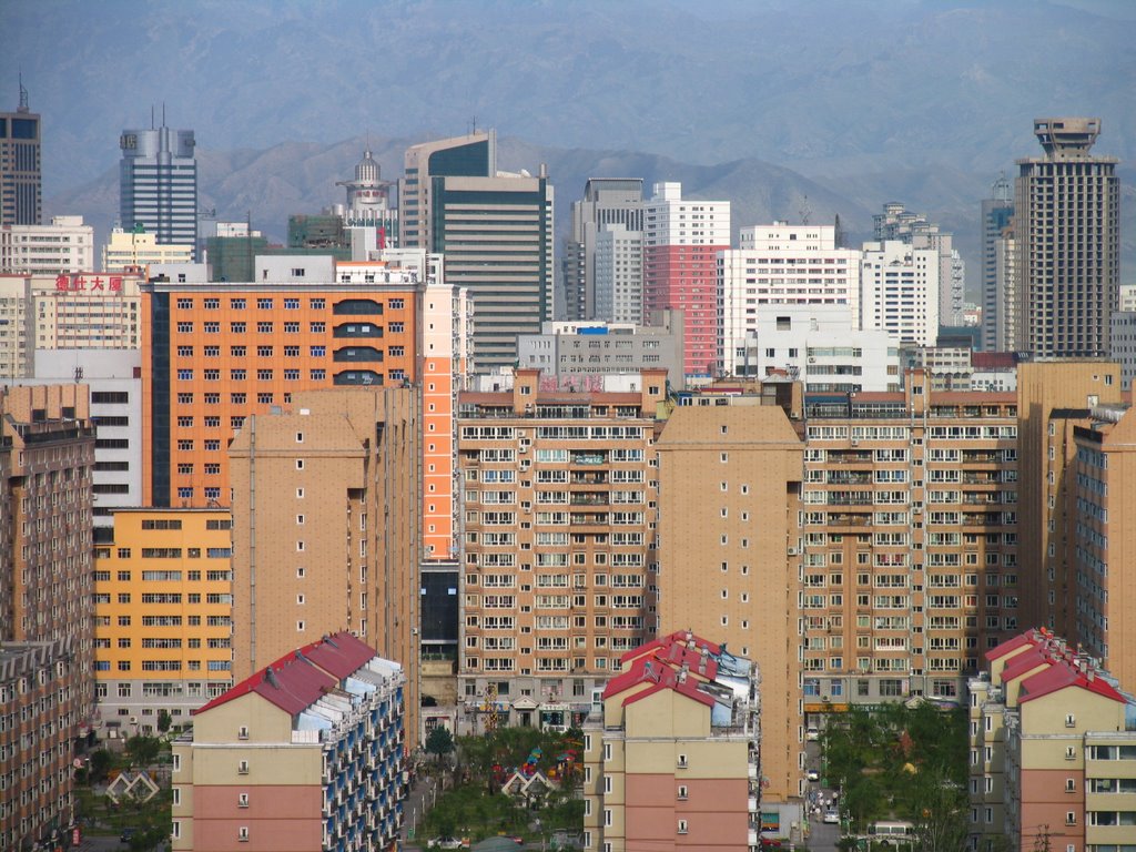 从雅山看红十月小区
