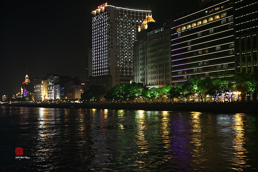 Zhujiang (The Pearl River) at Night, Guangzhou (hoangkhainhan.com)