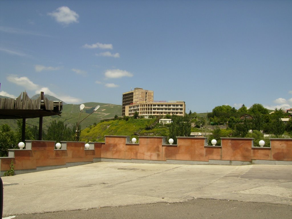HOTEL" KIROVAKAN"