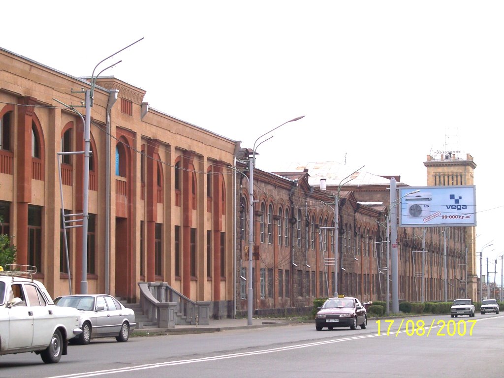 Gyumri, Nzhdeh avenue...
