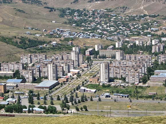 Կենտրոն և Մաքրավան թաղամասեր
