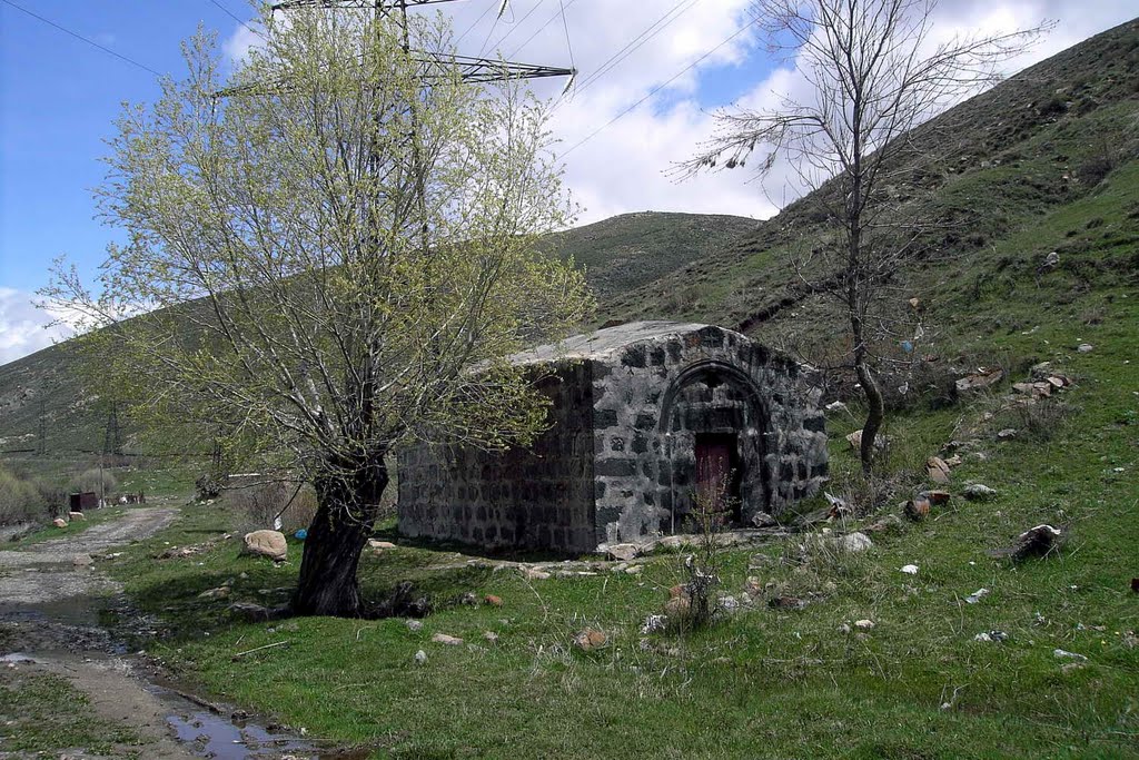 Hrazdan, Vanatur, Chapel Surb Khach