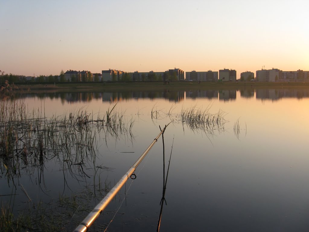 На озере (On The Lake)