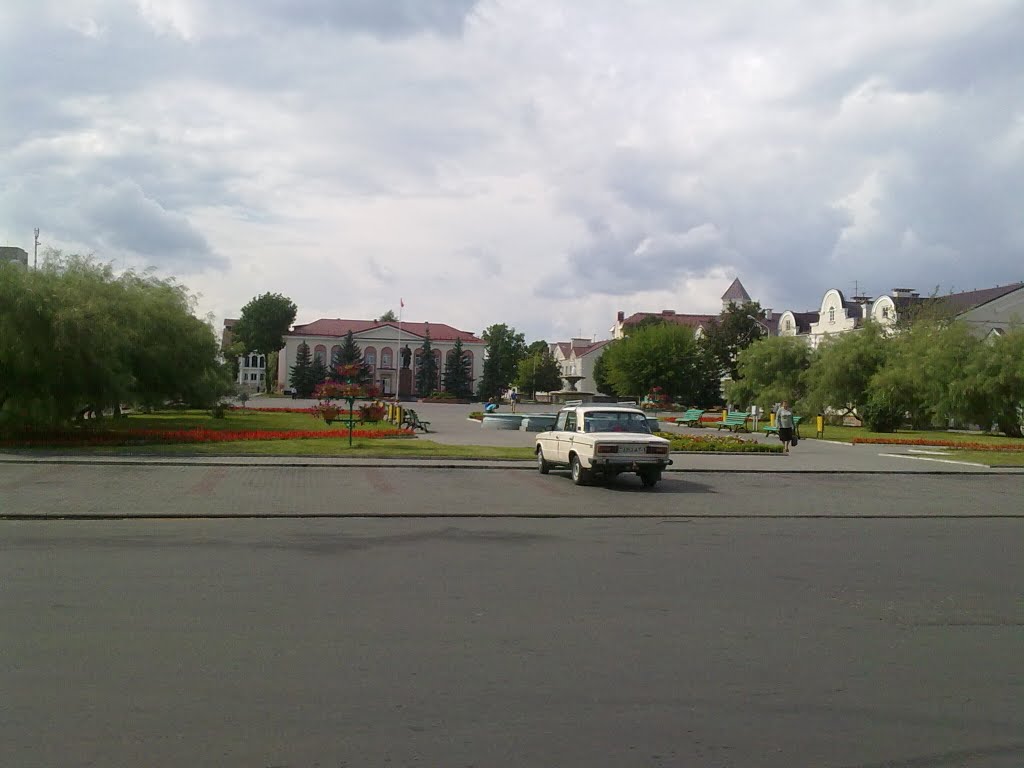 Luninets.Main Square, Summer 2010