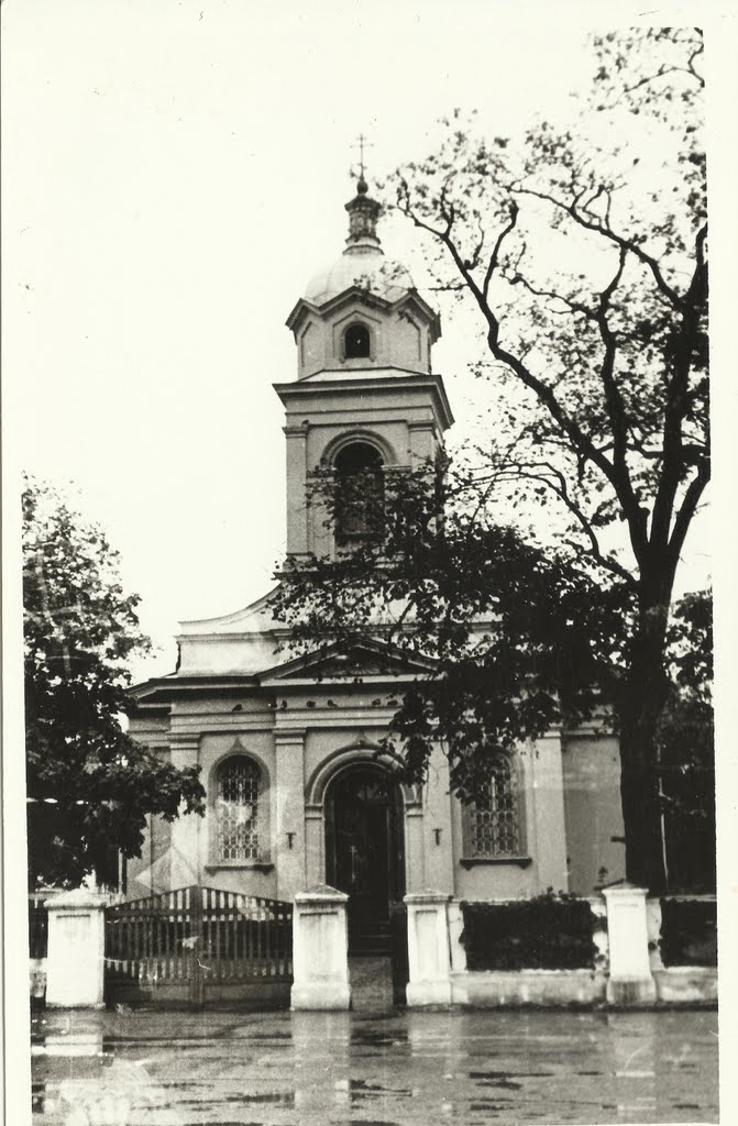 Здесь в 1899г. крестили моего деда. снимок 1980г.