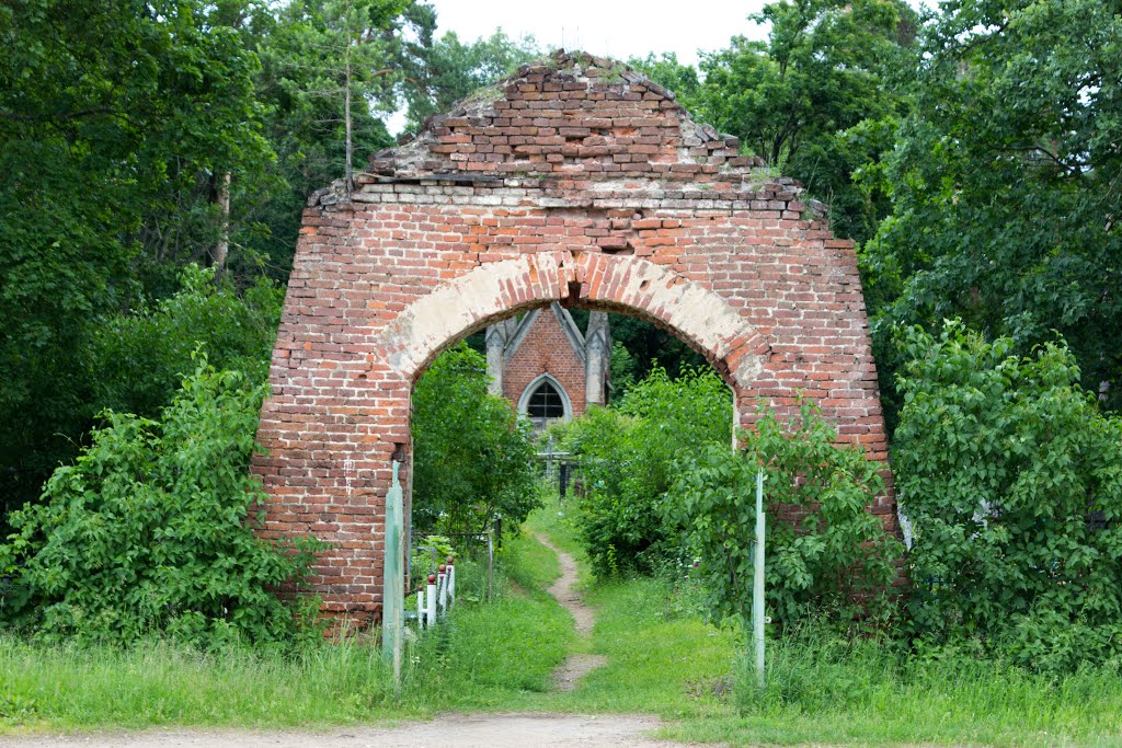 Бешенковичи. Вход на христианское кладвище