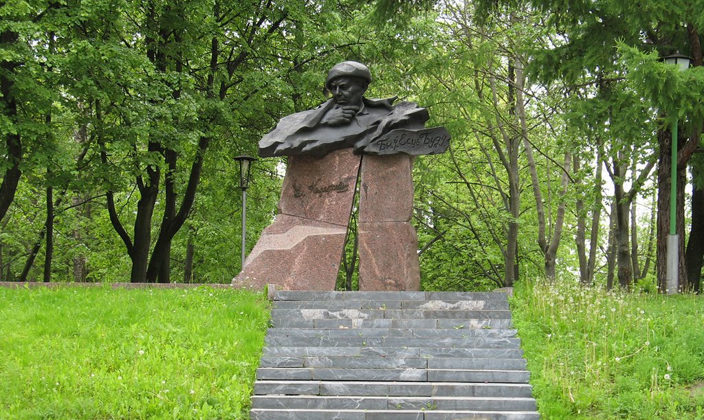 Monument to Uladzimir Karatkievič in Viciebsk