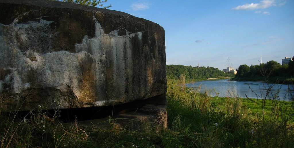 Remainder of WW2 above Dźvina river