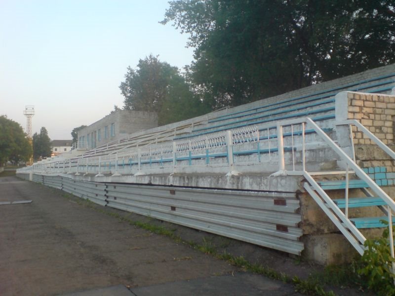 стадион в Дубровно