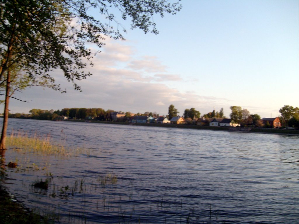 Miory along lake