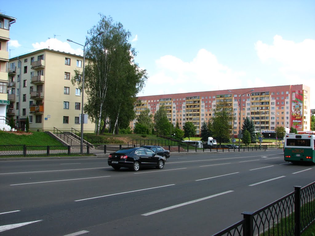 Перекресток ул. Молодежная и Калинина 07.2010