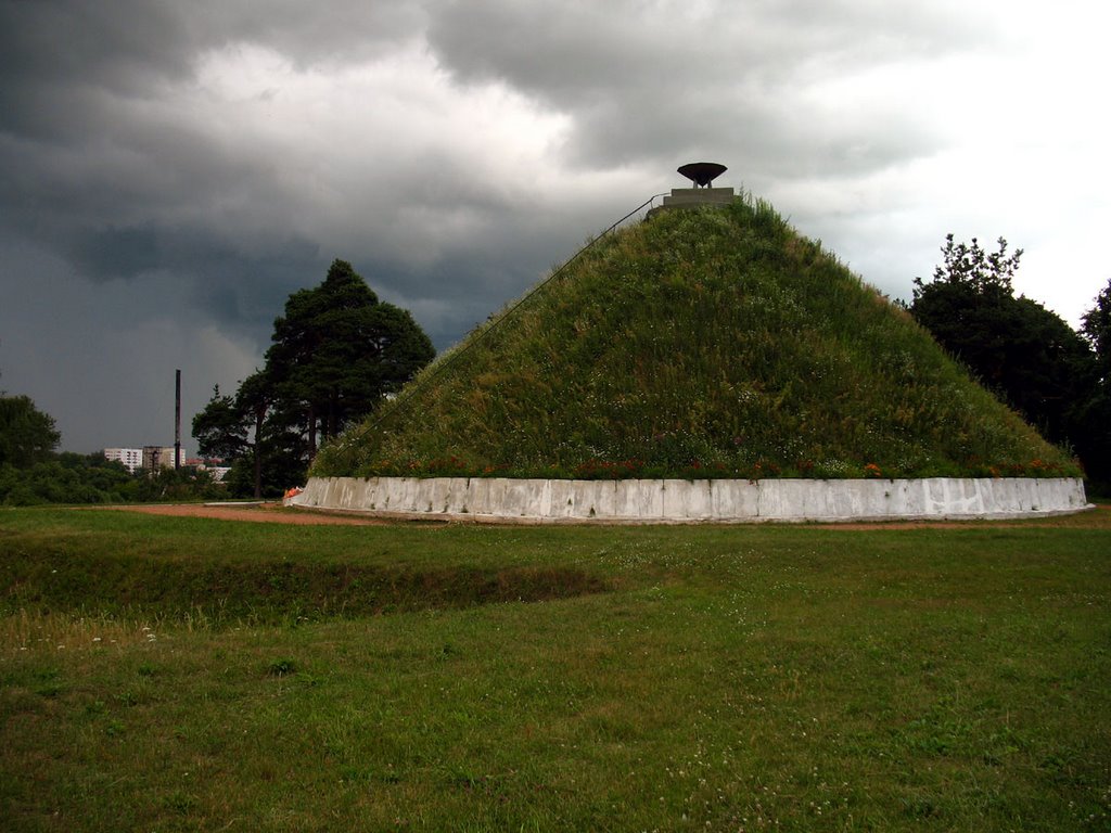 The barrow of immortality in Polack