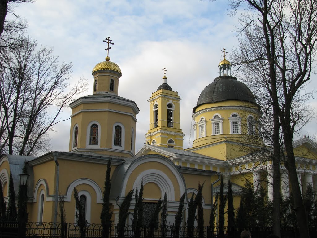 Gomel. View of the Cathedral.  Гомель. Вид на собор
