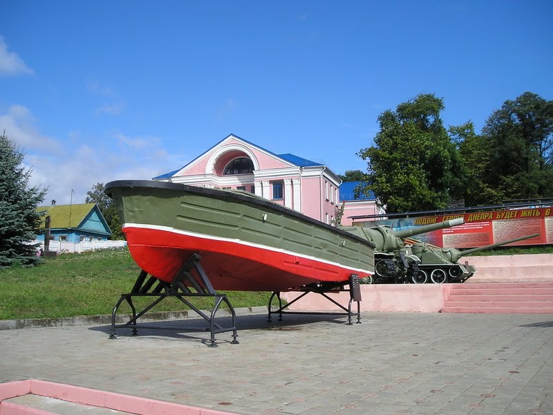 Буксирно-моторный катер БМК-90