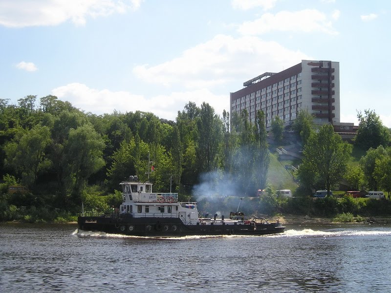 Буксир Днестр