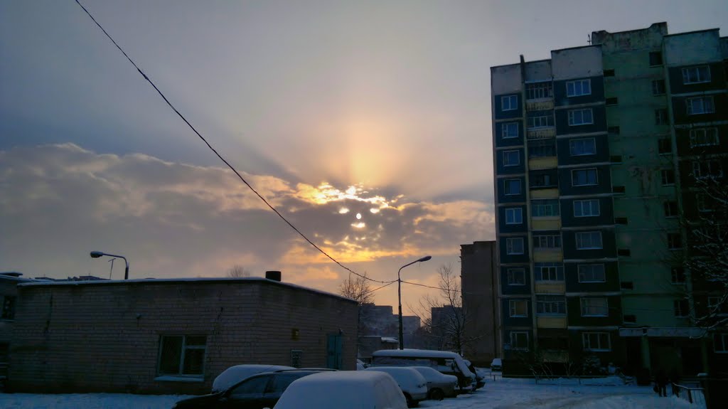 облака как лицо( Рогачёв ) 31.12.2010