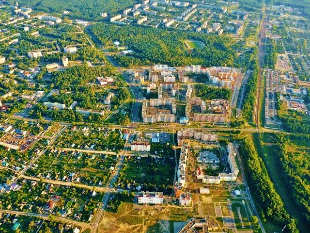 Светлогорск. Посёлок Нефтяников, микрорайон Полесье.
