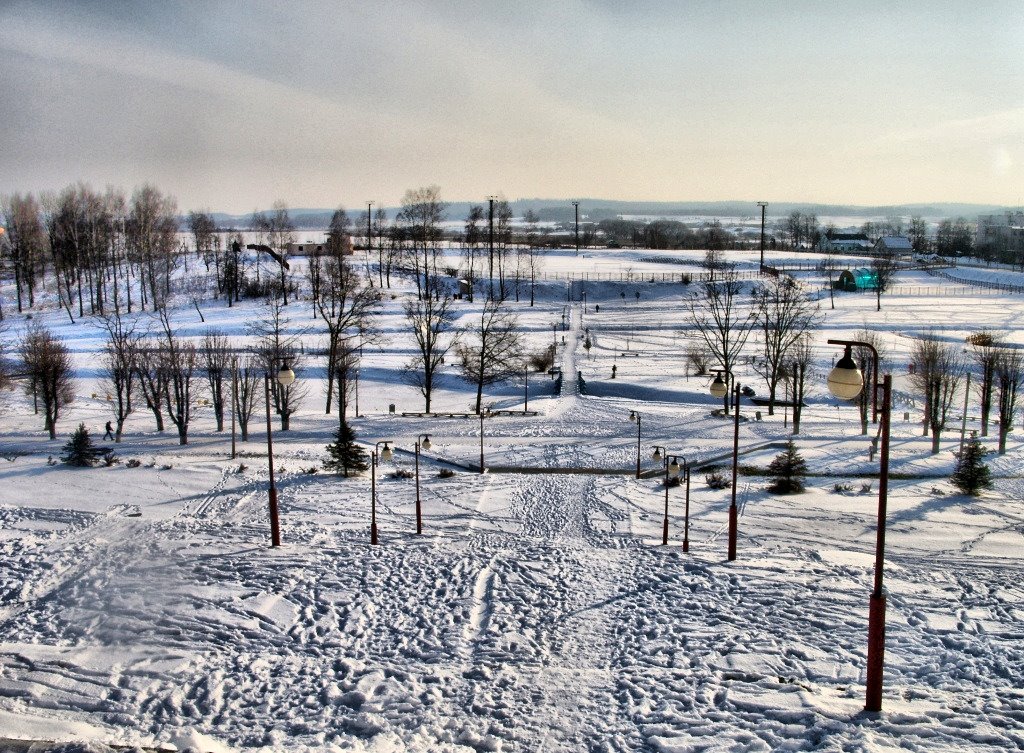 Спуск от памятника в Зельве
