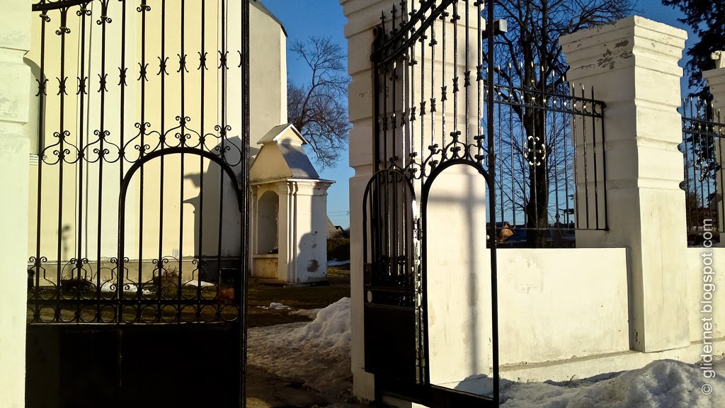 Костел в Ивье