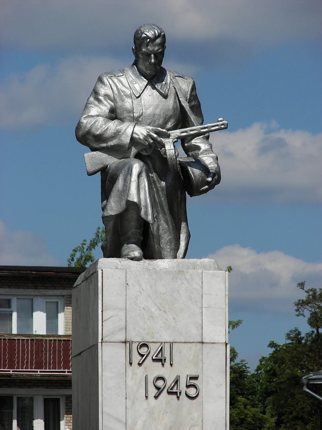 Памятник Жукову