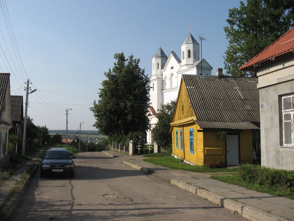 вул. Паштовая і Барысаглебская царква ♦ the Church of St. Barys and Hleb