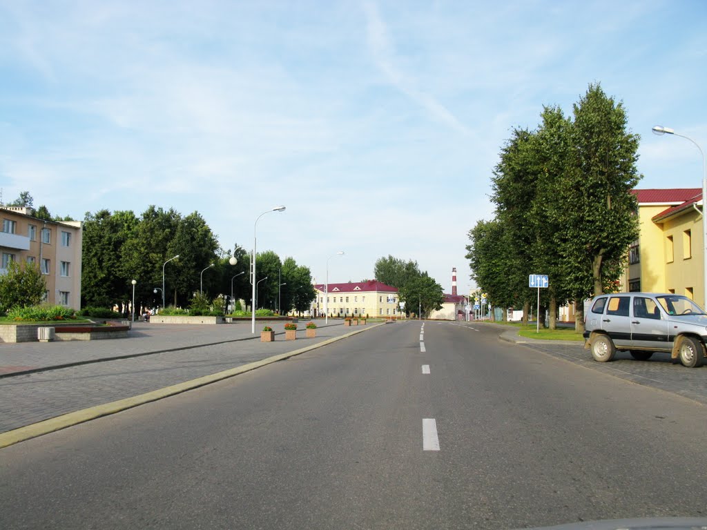 the town of Astravets (Ostrovets)_the main street