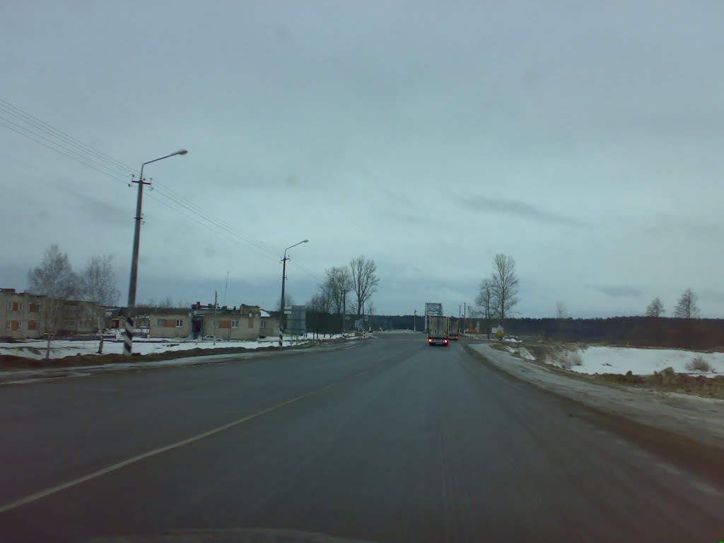 М-4 перед мостом через Березину