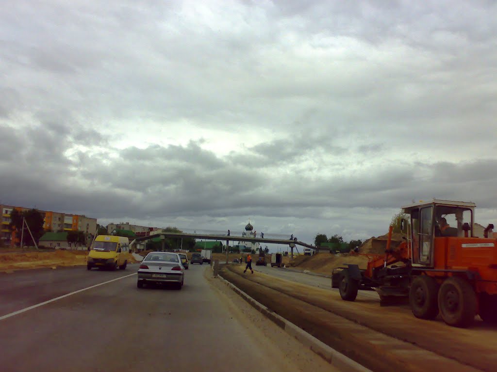 Building autostrada М-4 across city Berazino 28/08/2012