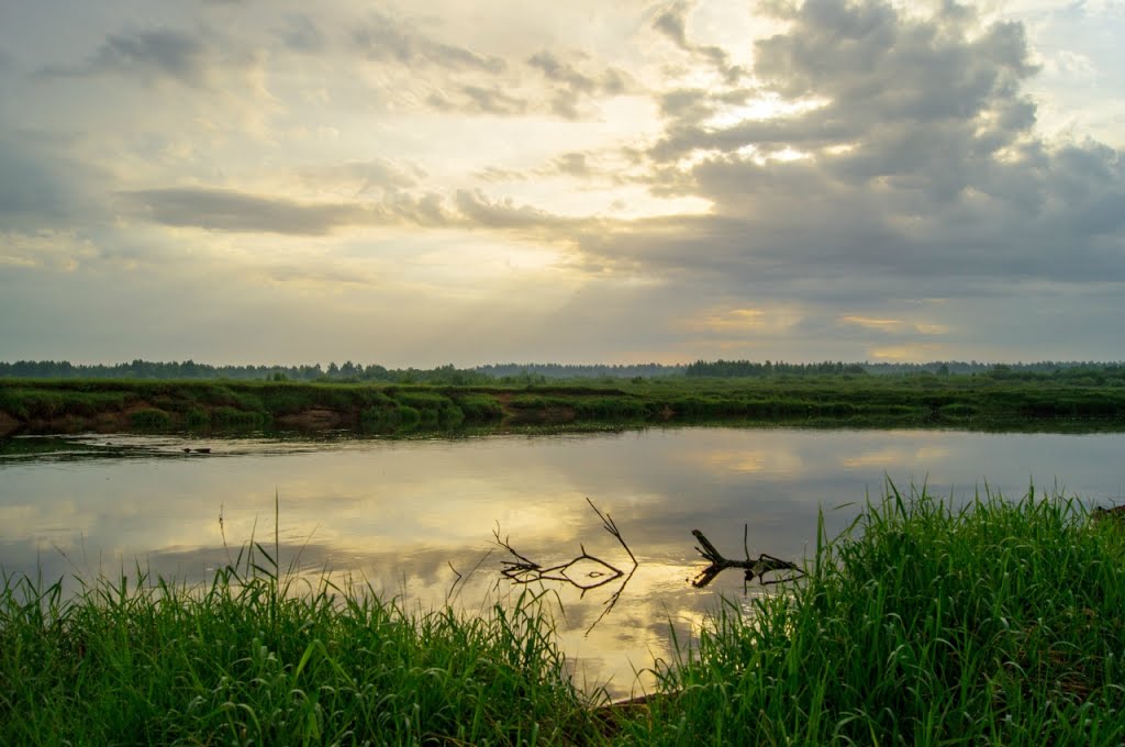 Ранiца на Вiлii ля Ніжняга парку (Morning on the Vilya at the Lower Park)