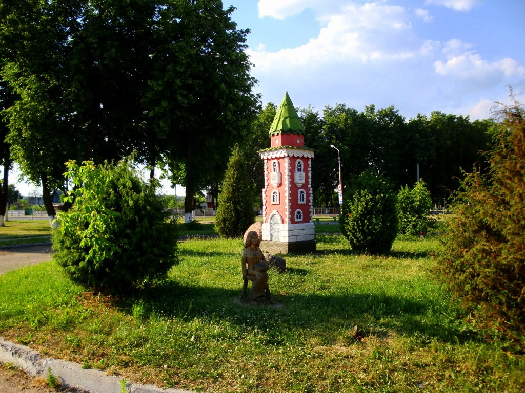 у автостанции