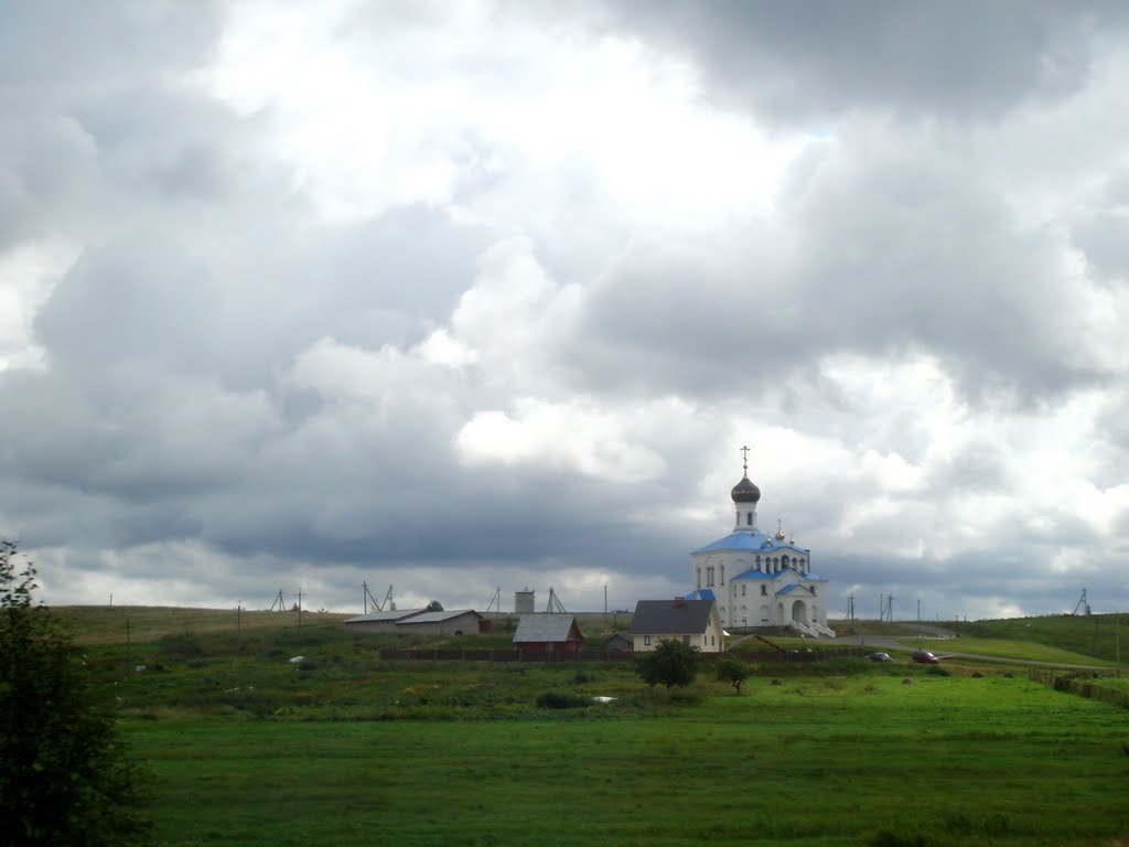Церковь в Мяделе