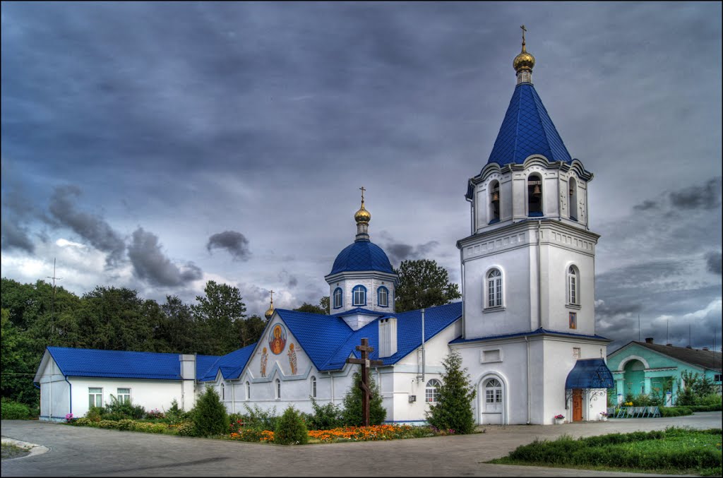 Свято-Космо-Дамиановская церковь