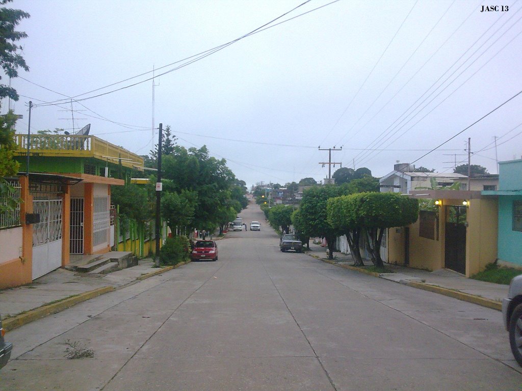 Av. Melchor Ocampo.