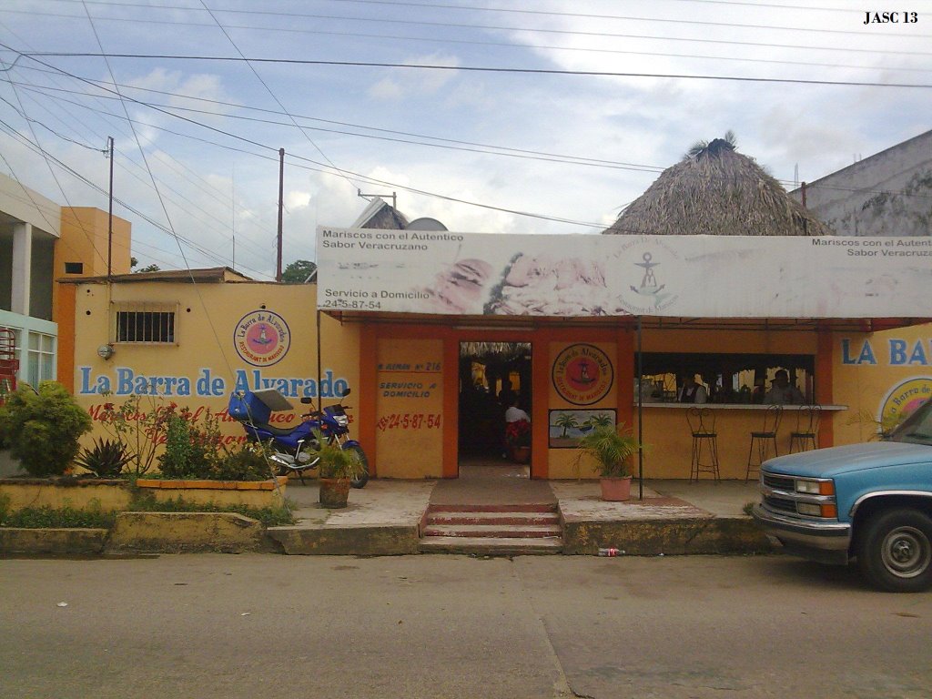 "La Barra de Alvarado" Rest.