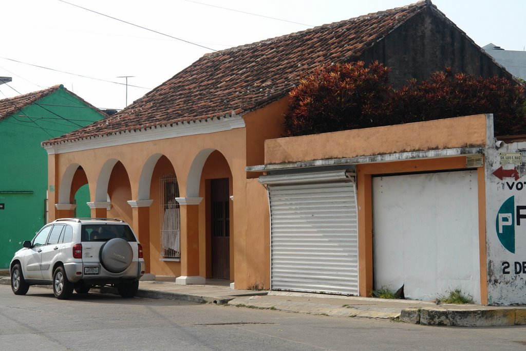 Casa con arcos