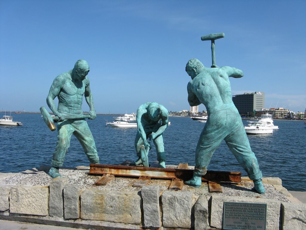 On the Dock, Puerto de Veracruz