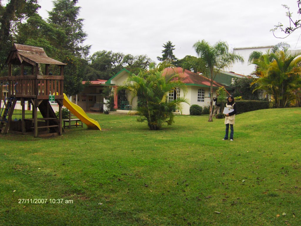 JARDIN DE NIÑOS GANDHI. MATERNAL Y PREESCOLAR BILINGUE. TEL. 8168822