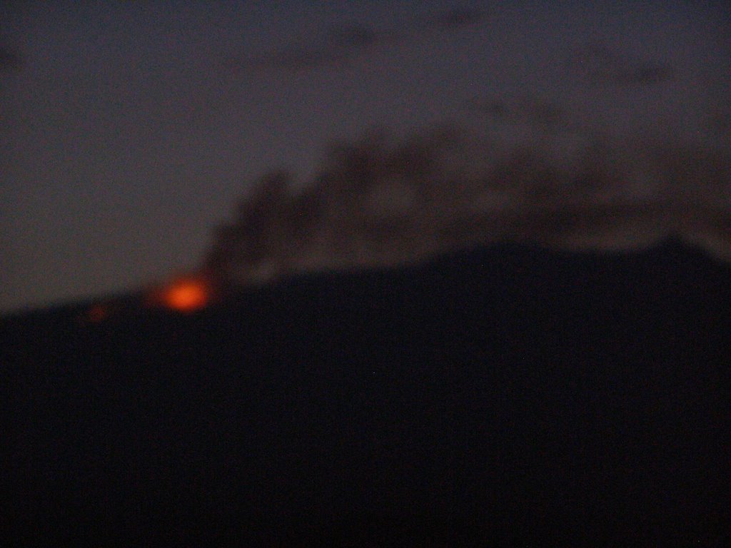 el dolor del cofre [the pain of the mountain]