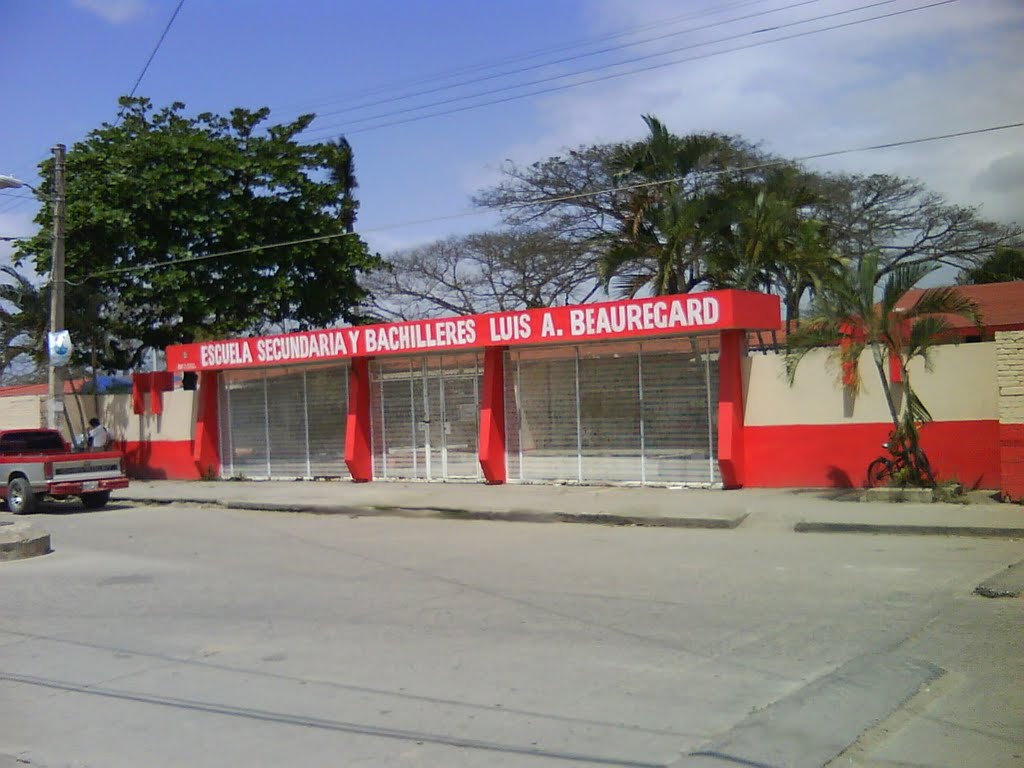 E.S.B.L.A.B.(Escuela Secundaria y de Bachilleres Luis A. Beauregard